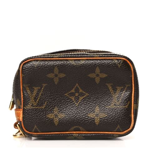 LOUIS VUITTON Monogram Wapity 1320231 